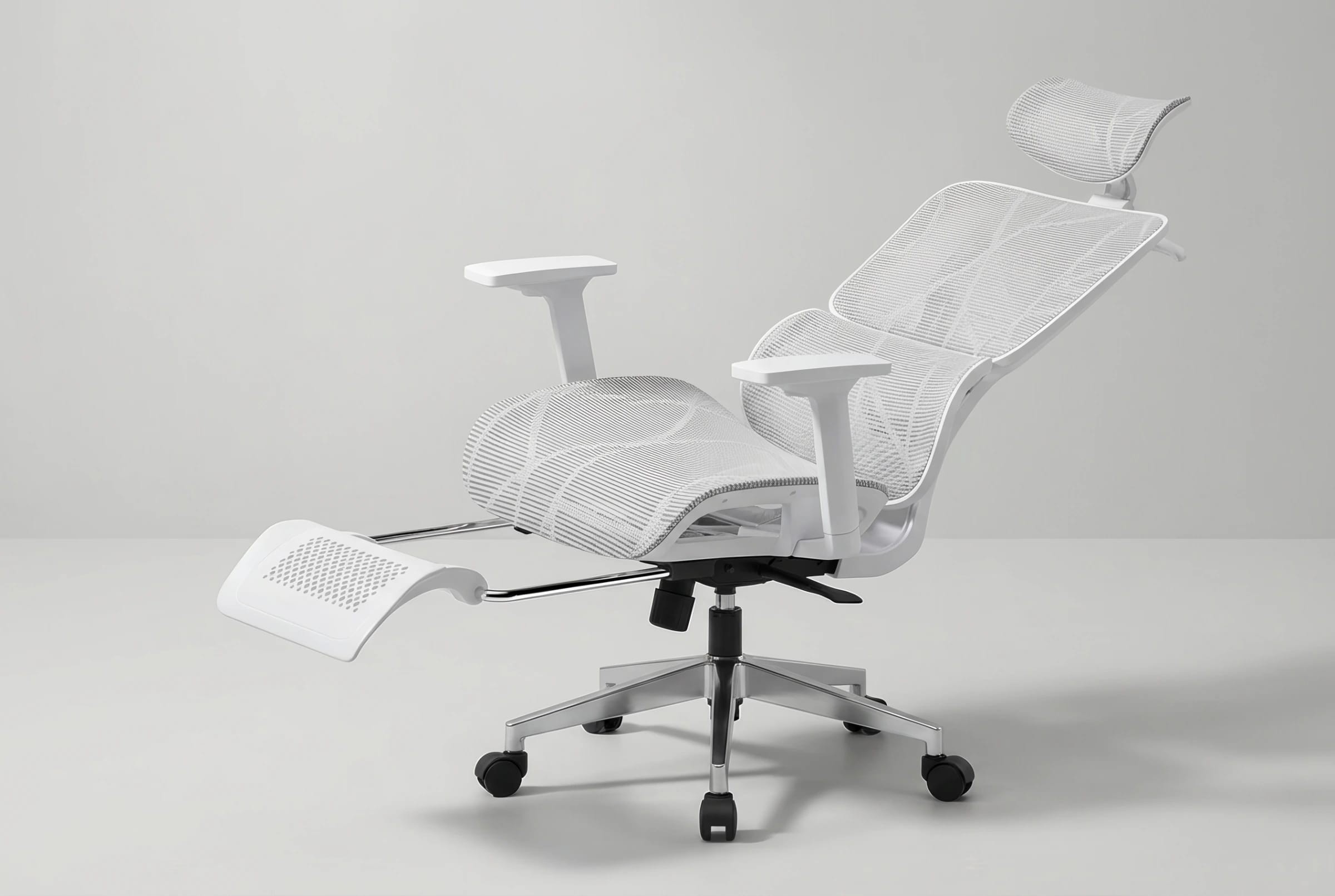 Retractable footrest extended